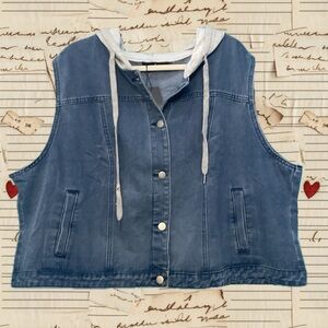 Casual Blue Denim Vest with Hood NWT…29p2p